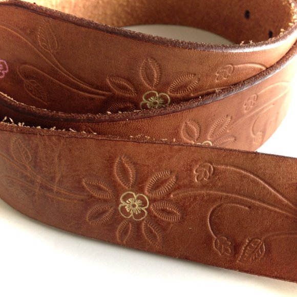 GAP-Brown Floral Tooled Leather Belt - Picture 2 of 8